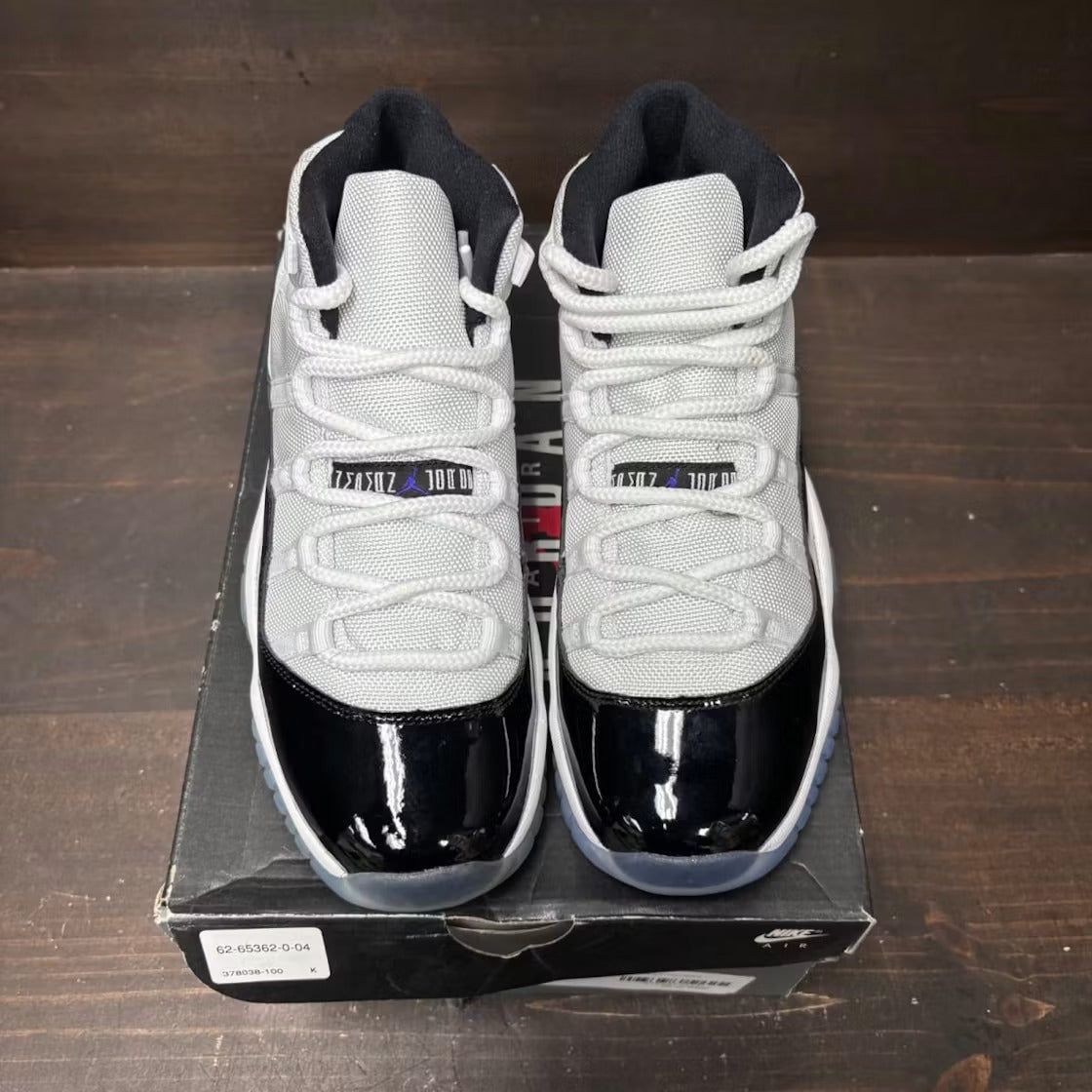 Air Jordan 11 Retro Concord (2018) (GS)