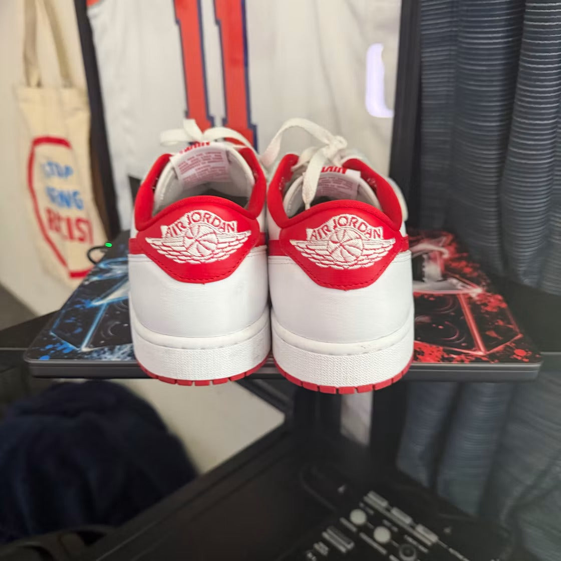 Air Jordan 1 Retro Low OG University Red