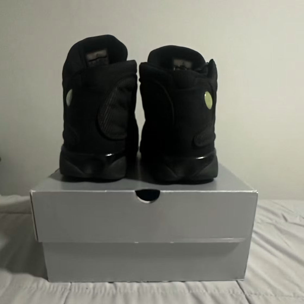 Air Jordan 13 Retro Black Cat