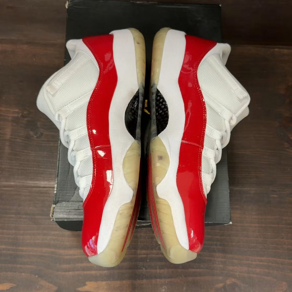 Air Jordan 11 Retro Low Cherry (2016)