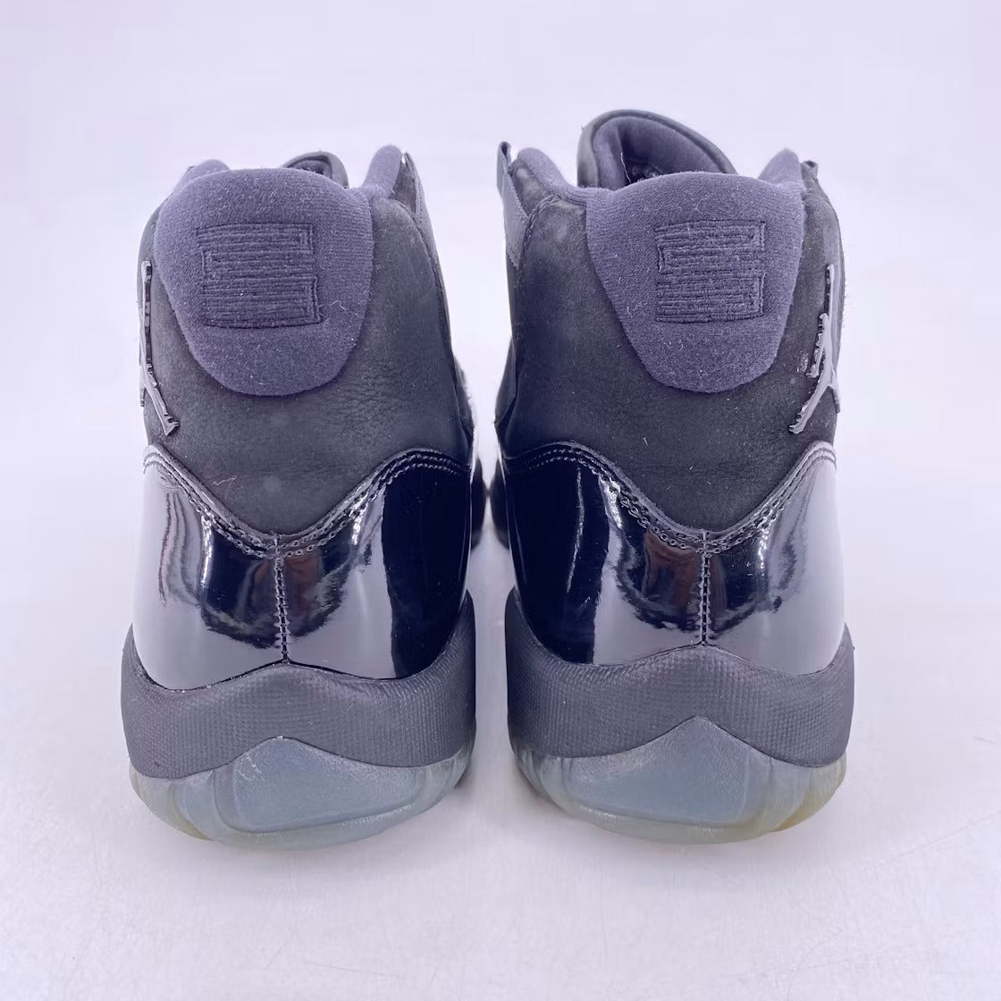 Air Jordan 11 Retro Cap and Gown