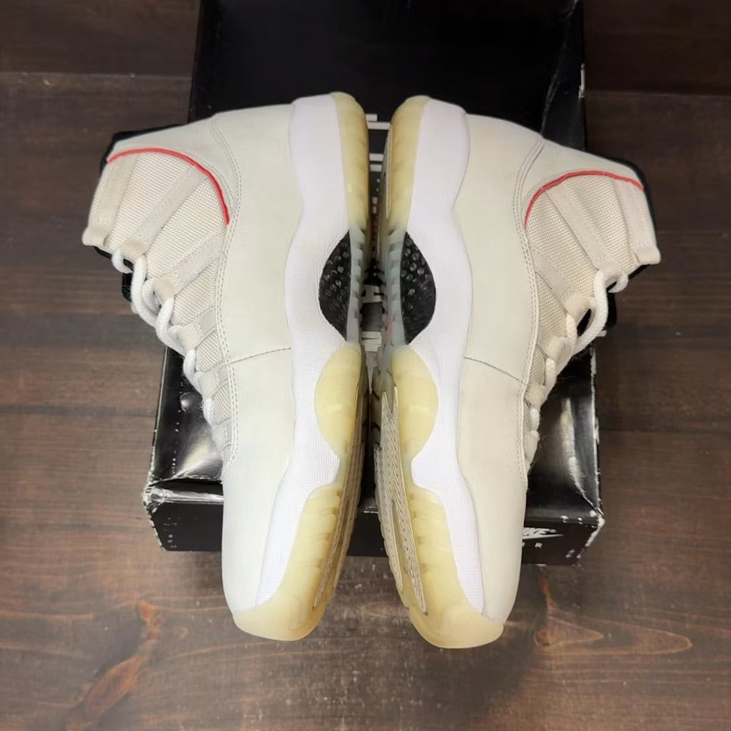 Air Jordan 11 Retro Platinum Tint
