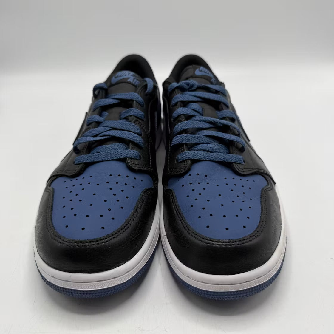 Air Jordan 1 Retro Low OG Mystic Navy